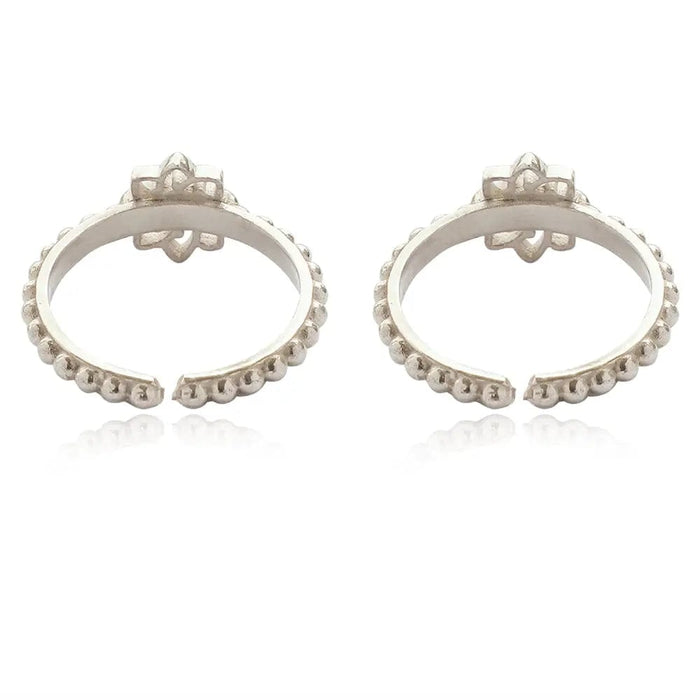 92.5 Sterling Silver Flower Toe Ring