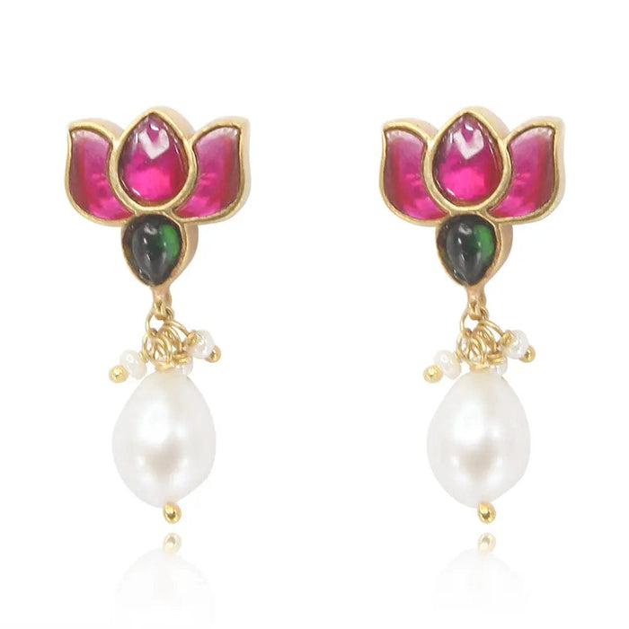 92.5 Sterling Silver Lotus Stud Earring