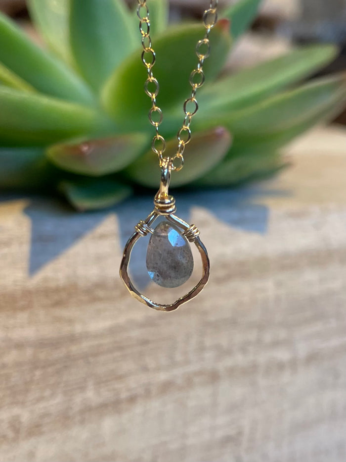 alicia freeform necklace