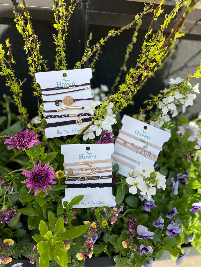 sedona traveler hair ties + bracelets