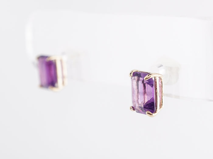 Amethyst Stud Earrings in 14k Yellow Gold