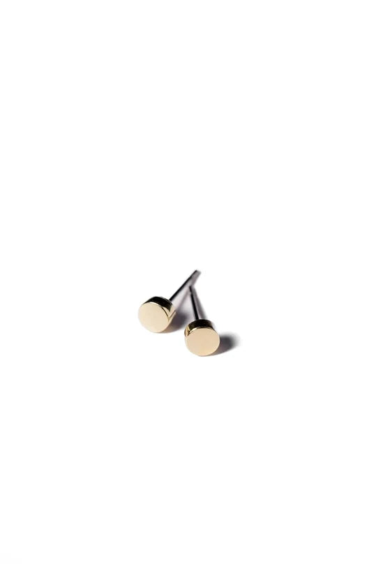 circle studs