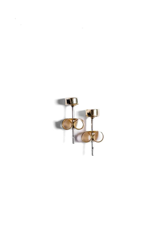 circle studs