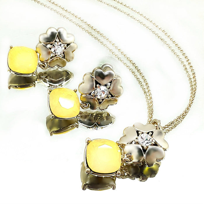 Cushion Cut Flower Crystal Set