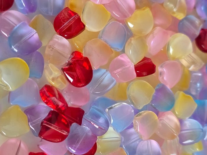 Glass beads tulip floral petals
