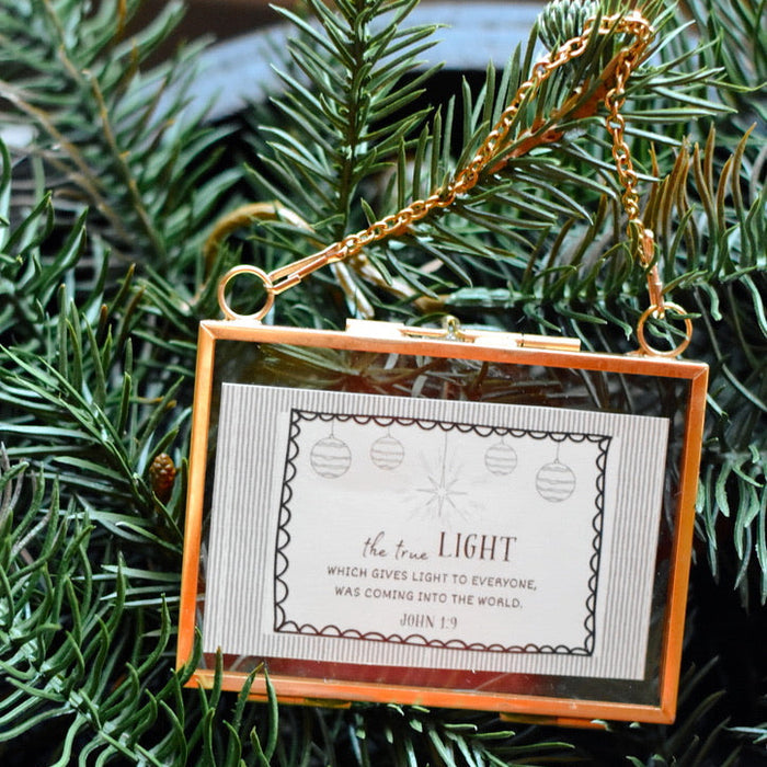 John 1:9 Gold Frame Ornament