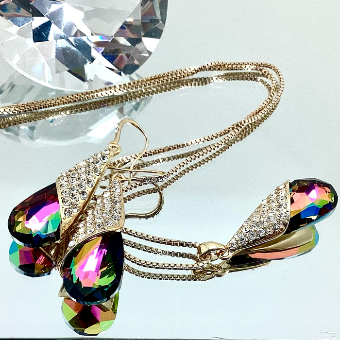 Premium Crystal Teardrop Set