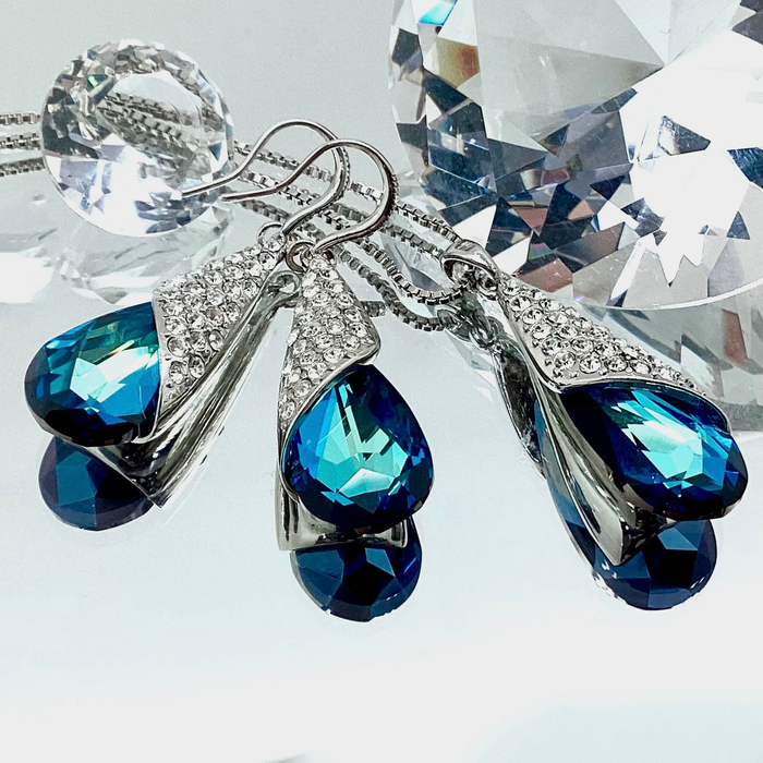 Premium Crystal Teardrop Set
