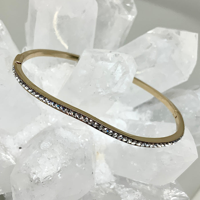 Premium Crystal Wavy Bangle