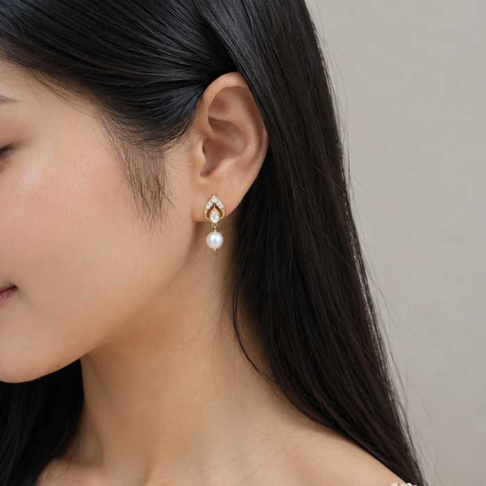 Pure Silver Heirloom Pear Motif White Kundan & Pearl Earrings
