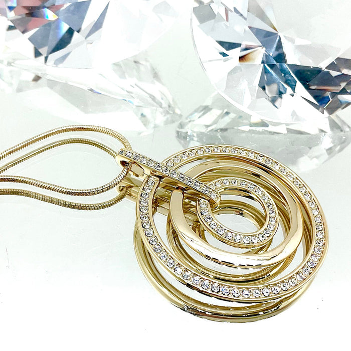 Round Three-Layer Crystal Pendant Necklace