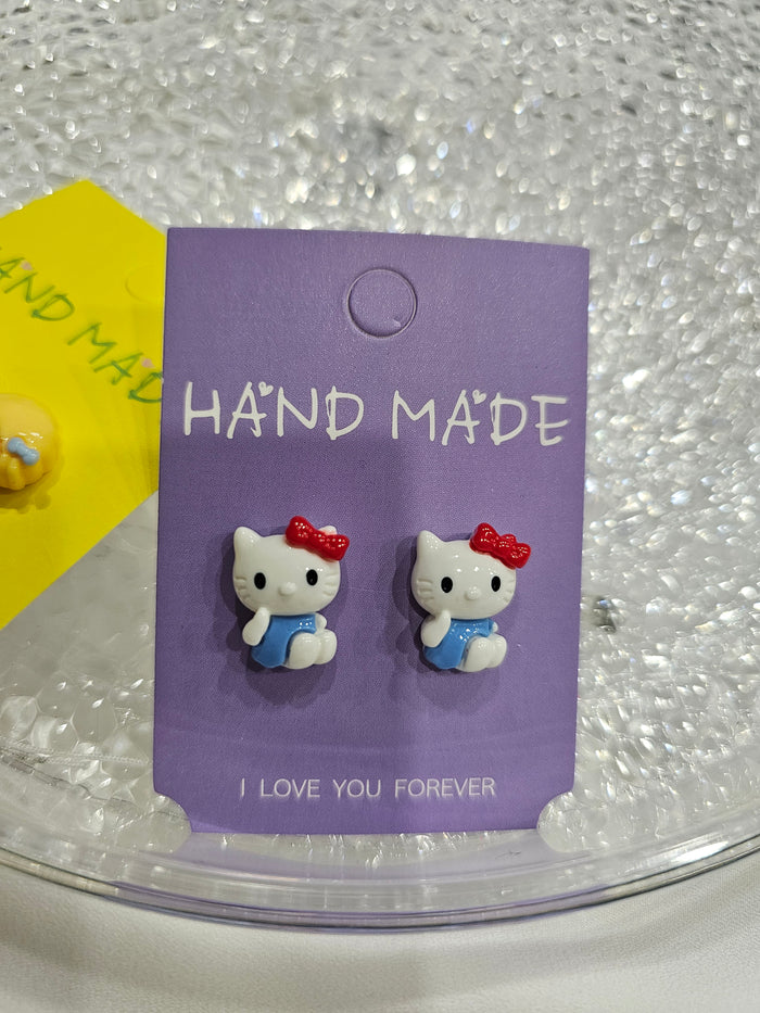 Sanrio Set of Earrings