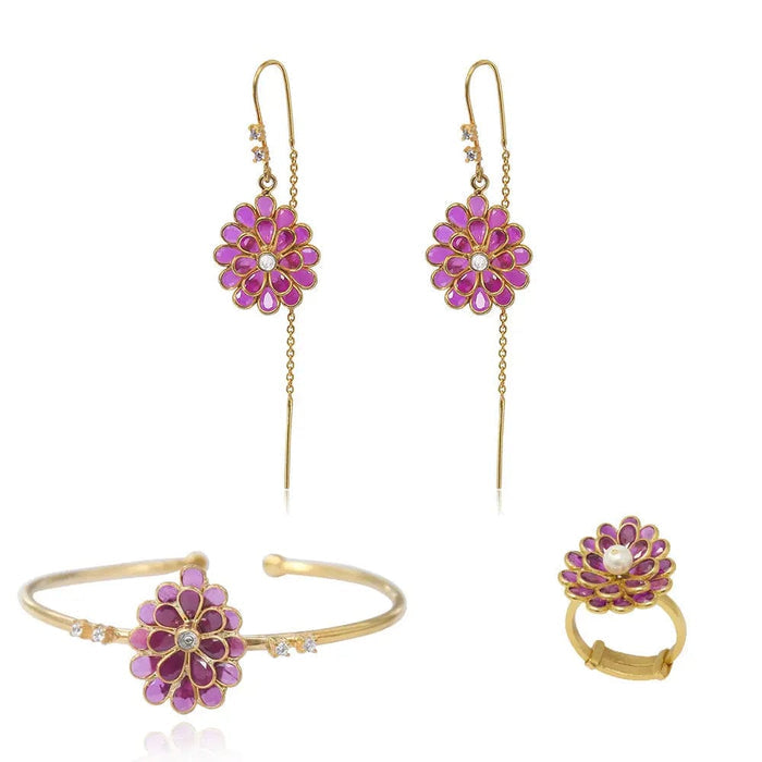 Secret Garden Blush jewelry set with floral motifs in 92.5 silver, featuring pastel accents