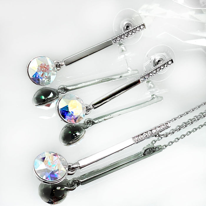 Small Diamond Cut Crystal Drop Set