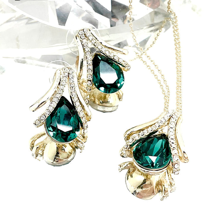 Teardrop Crystal Classy Set