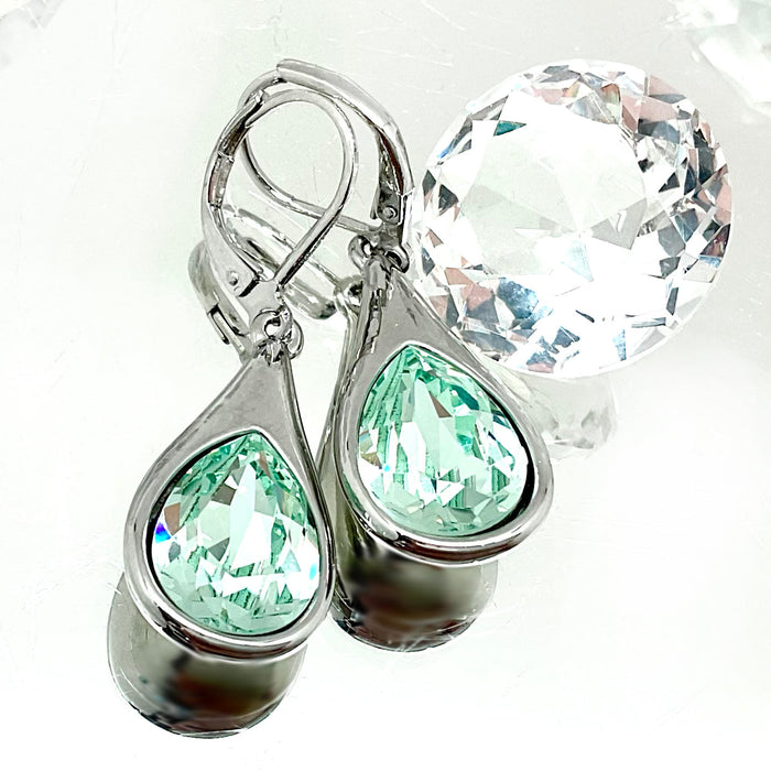 Teardrop Cut Premium Crystal Set
