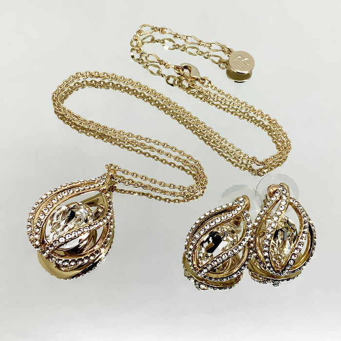 Teardrop Shape Oval Crystal Set