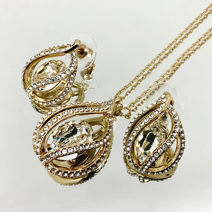 Teardrop Shape Oval Crystal Set
