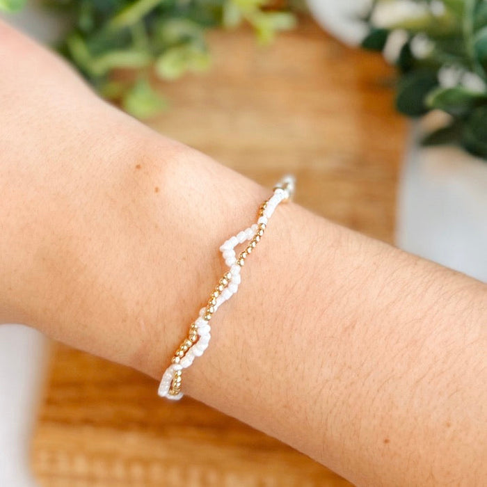 The Interlinked Infinity Bracelet